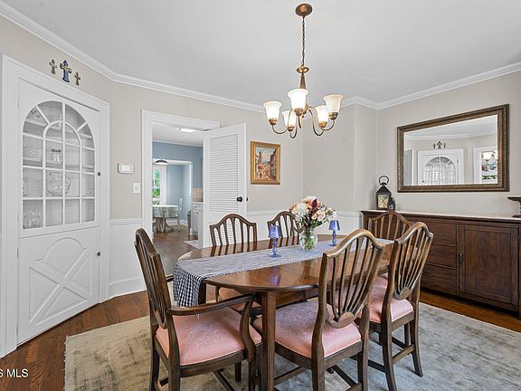 5th image of 3409 Brantford Rd
