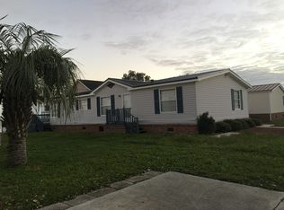 1514 Cove Ln, Murrells Inlet, SC 29576