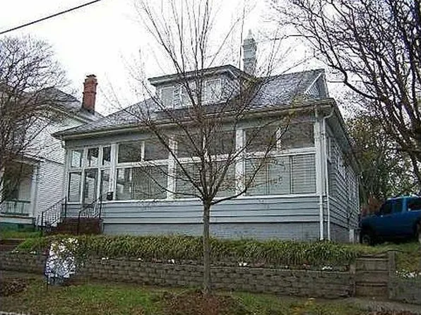 331 52nd St, Newport News, VA 23607