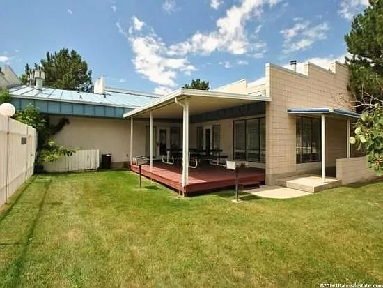 5445 S Ocean Ct — Photo 11