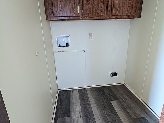 4th image of 1825 Wolverine Dr