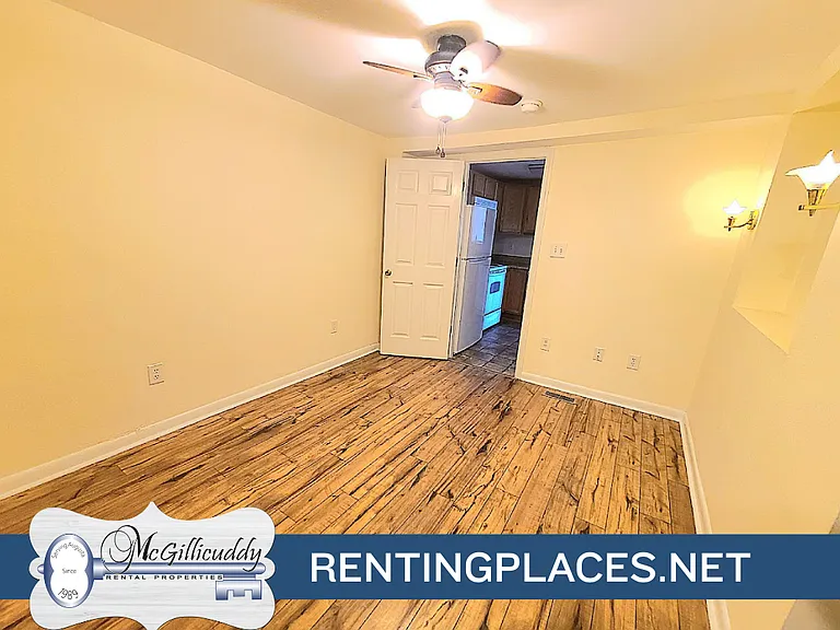 930 Hickman Rd #F — Photo 6