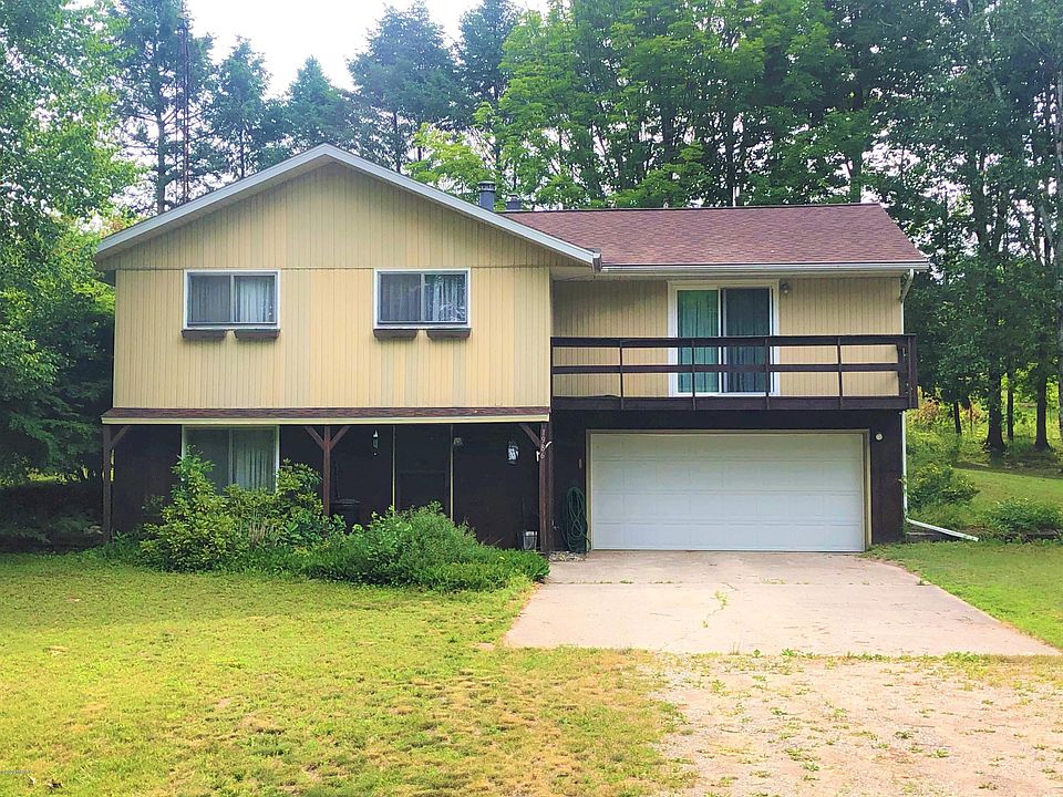 1st image of 1986 N 72nd Ave
