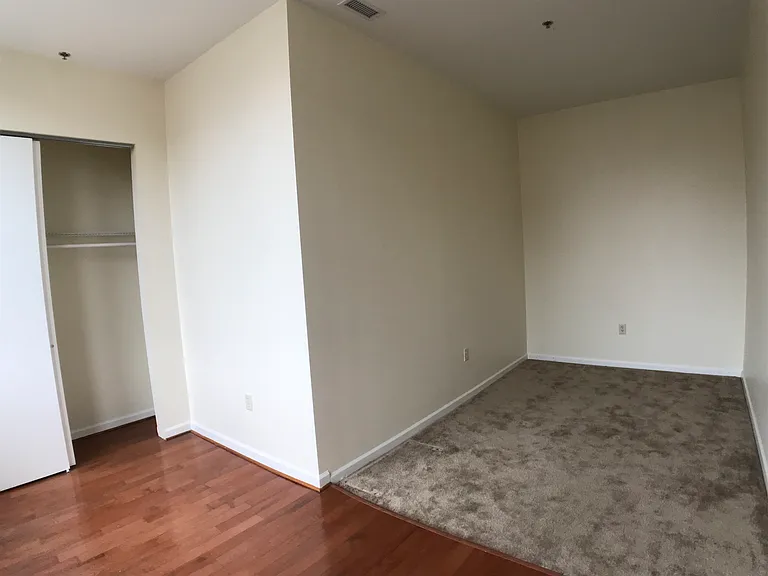 25 Bittner St #401 — Photo 8