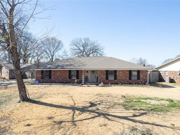 3100 S 98th St, Fort Smith, AR 72903