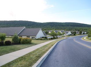 238 Timber View Dr, Harrisburg, PA 17110