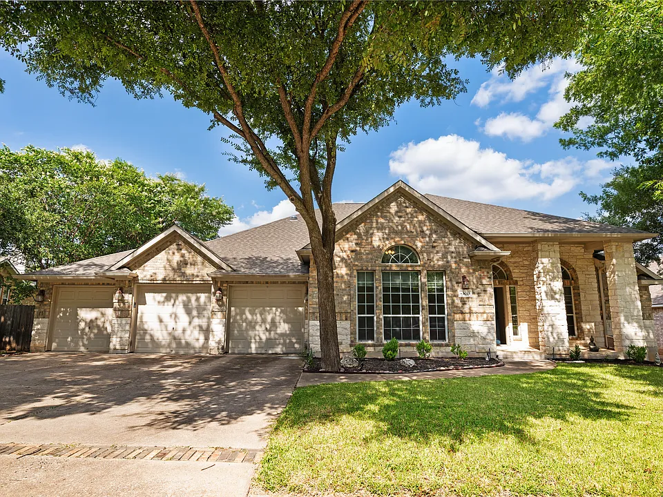 3013 Covington Pl