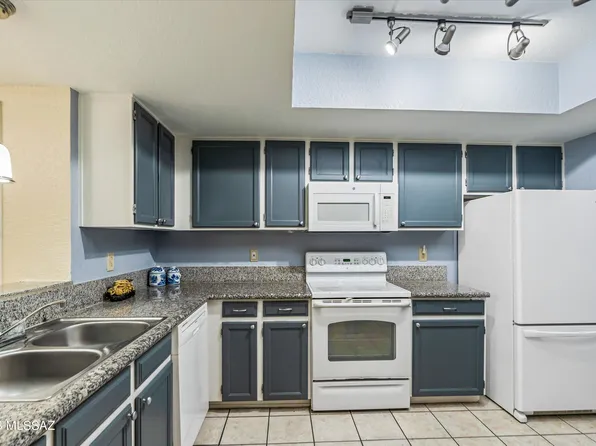 4281 N River Grove Cir APT 119, Tucson, AZ 85719