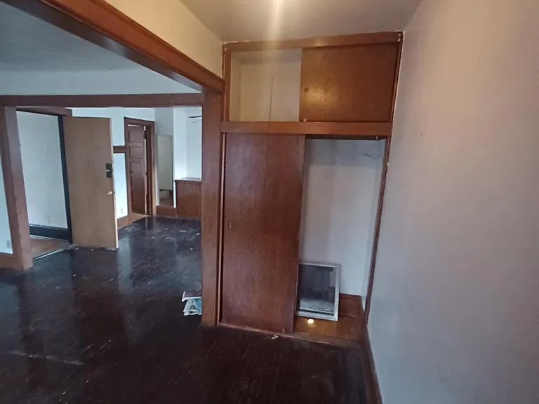 1110 E Hamilton St #201 — Photo 12