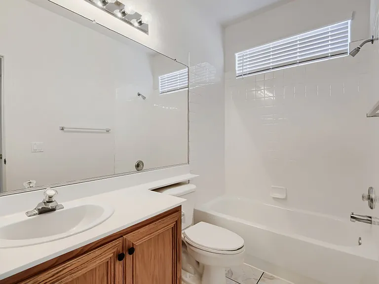 1037 Plentywood Pl — Photo 14