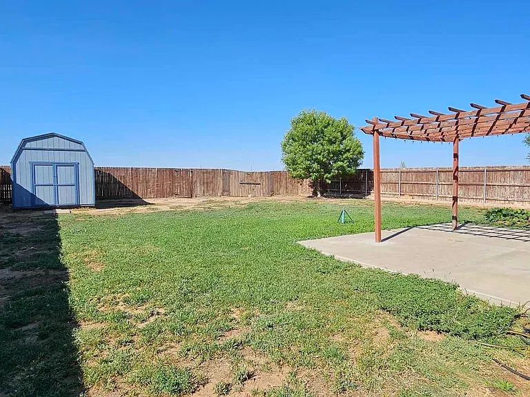 2320 Flagstone Dr — Photo 36