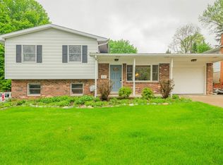 533 Crestwood Cir, Saline, MI 48176