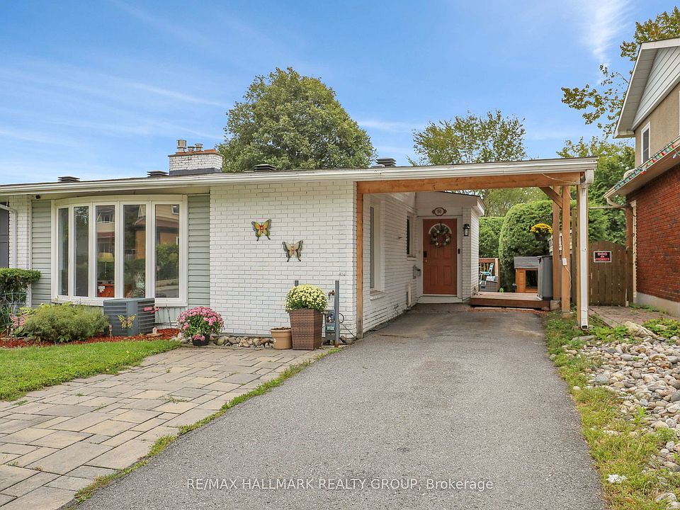 1st image of 90 Chesterton Dr