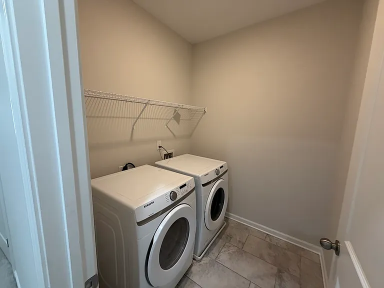 4180 Essex Pond Way — Photo 16