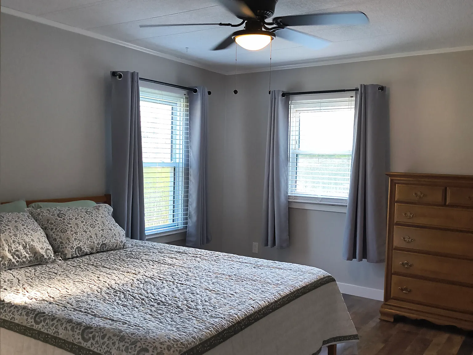 3 bed, 1345 sqft, $1,850 — Photo 4