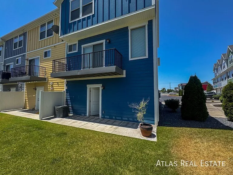 2530 N Knights Ln — Photo 25
