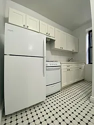 Rented by Dynamik Realty