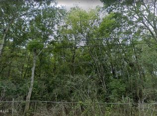 4901 Orange Grove Rd, Moss Point, MS 39562