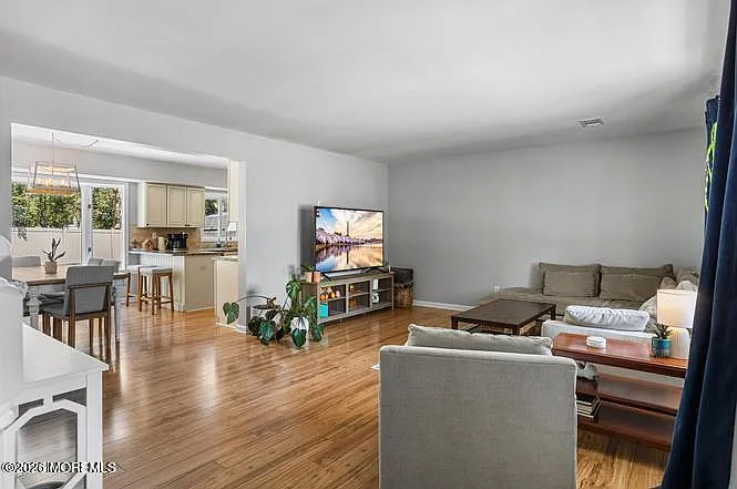 88 Almond Dr — Photo 8