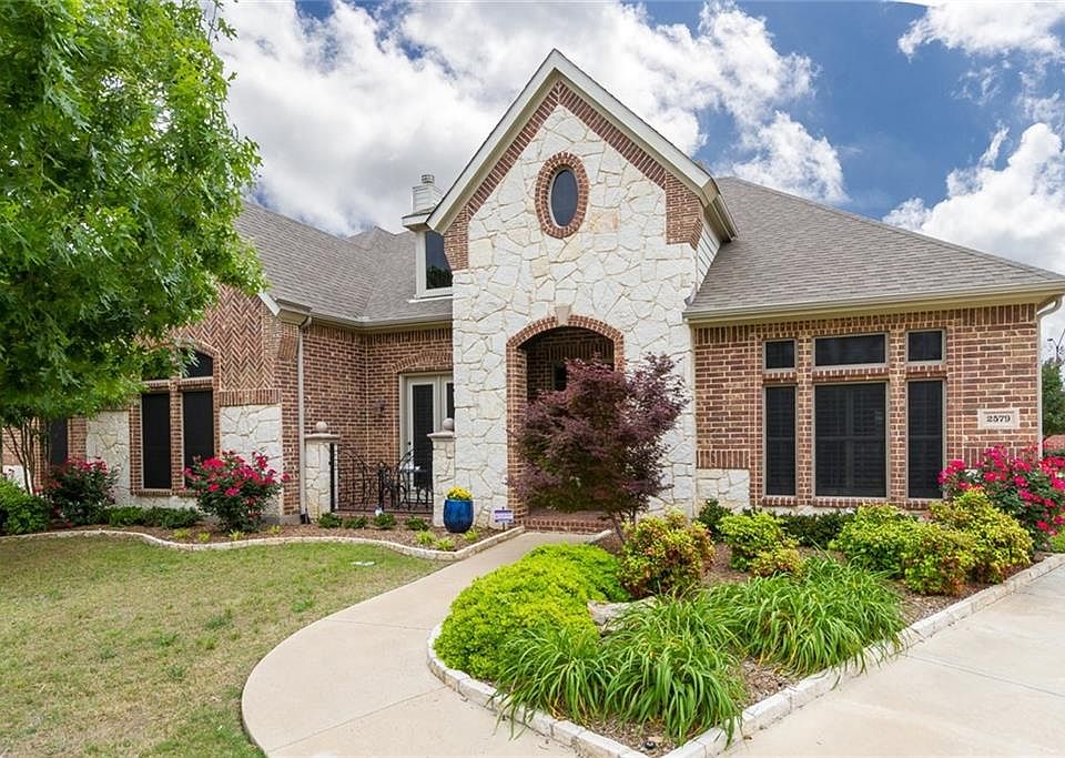 1st image of 2579 Waters Edge Dr