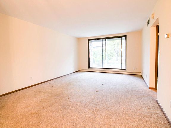 3rd image of 2470 W Good Hope ROAD #165