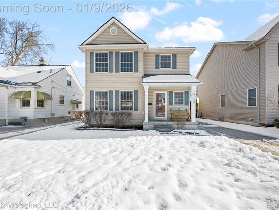 3728 Phillips Ave, Berkley, MI 48072