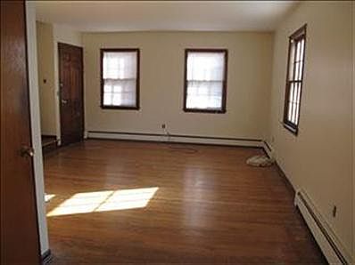 4th image of 17 Main St #1