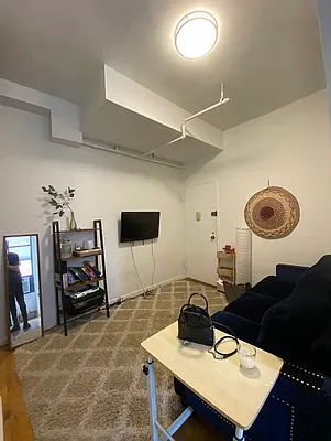 Rented by Oxford Property Group | media 35