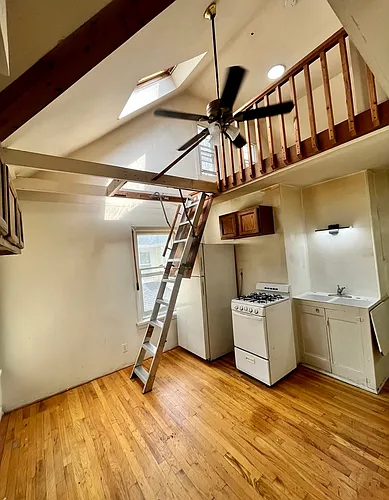 56 Cambridge St #4 Photo 1