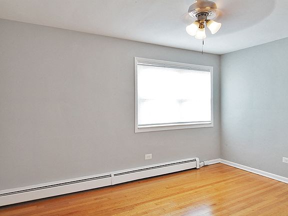 2 Bedroom