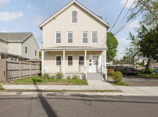2 Center Ave #1, Norwalk, CT 06851