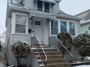 6240 W Waveland Ave #2, Chicago, IL 60634