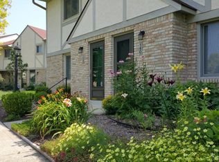 136 Carrowmoor Ct, Dublin, OH 43017