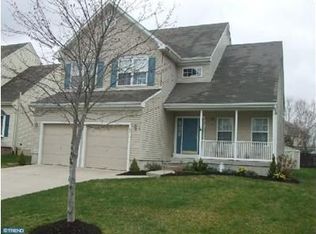 20 Nottingham Way, Mount Laurel, NJ 08054