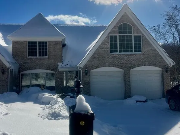 152 Saint Ives Way, Zelienople, PA 16063