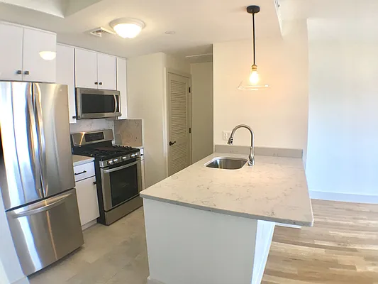 Sold by Your Space New York | media 11