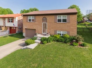 1096 Henry St, Elsmere, KY 41018
