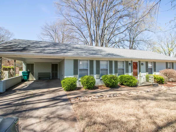211 Ayers Dr, Jackson, TN 38301