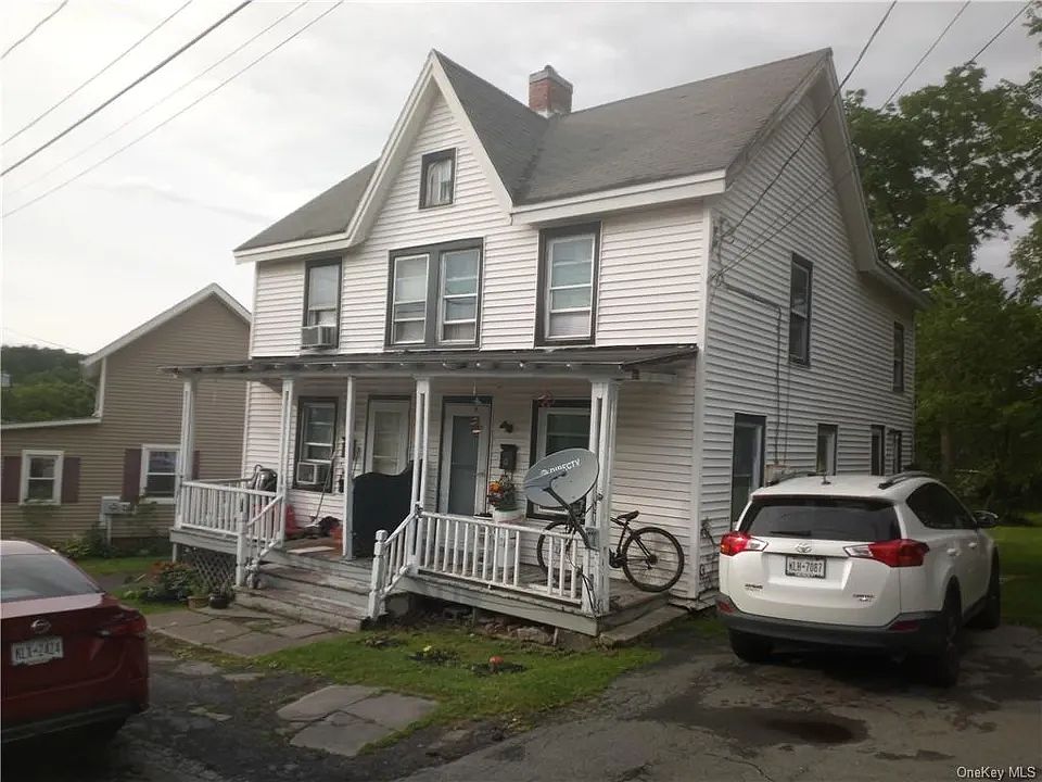 1st image of 14 Sayer St #L