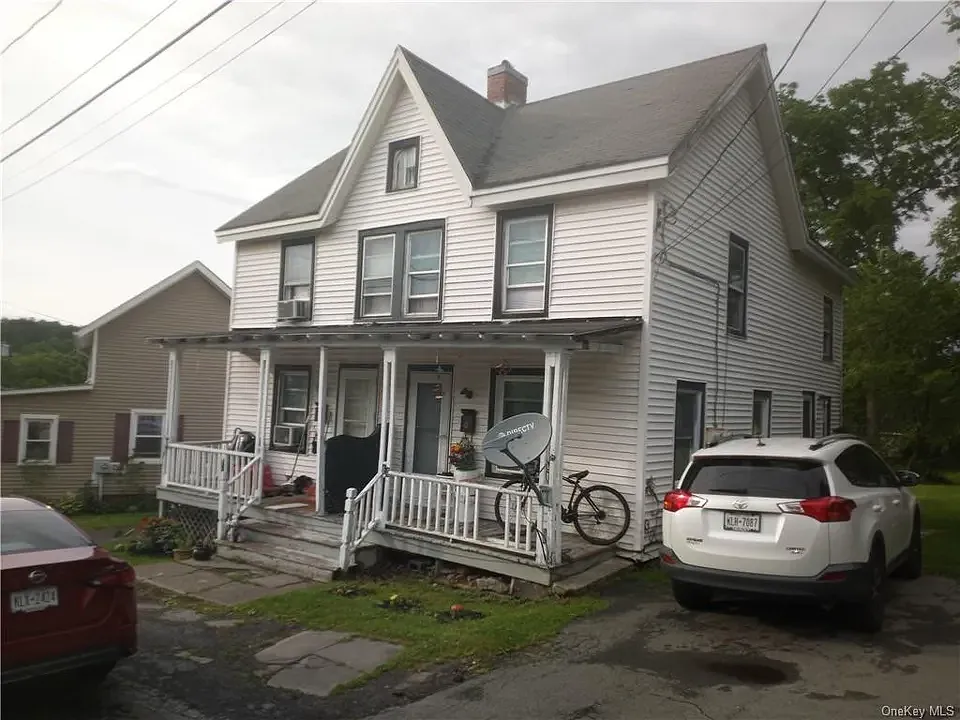 14 Sayer St #L