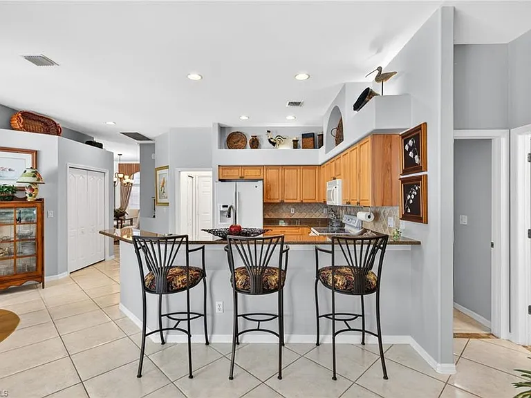 9550 Cedar Creek Dr — Photo 10