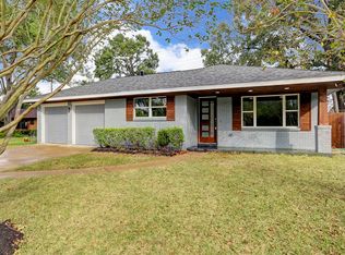 1818 Foxwood Rd, Houston, TX 77008