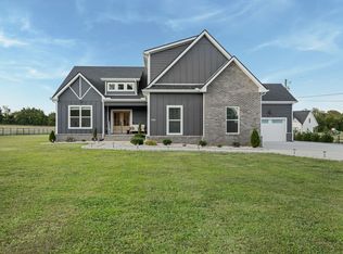 2430 J D Todd Rd, Murfreesboro, TN 37129
