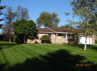 11673 Meadowlane Ave NW, Uniontown, OH 44685