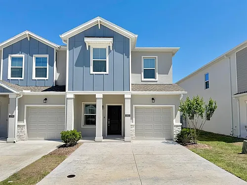 3302 Laurent Loop Photo 1