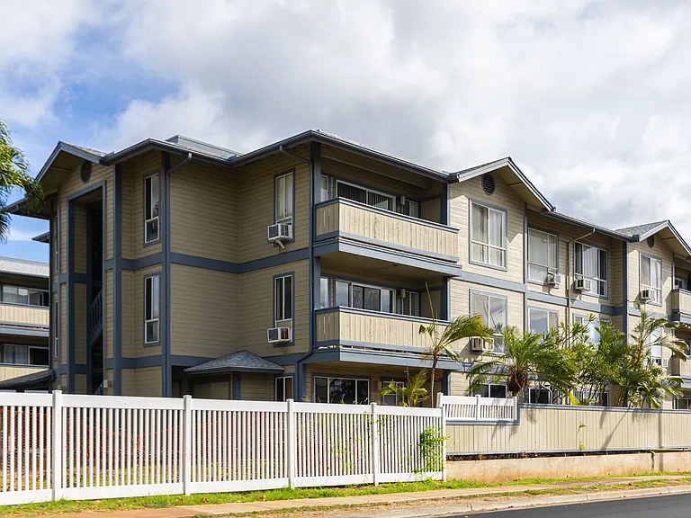 91-241 Hanapouli Cir #24J — Photo 12