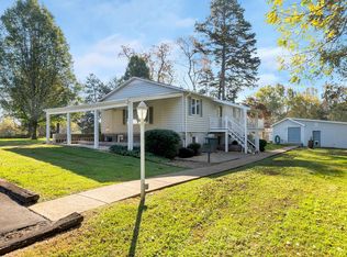 3857 Oak Hill Rd, Buckingham, VA 23921