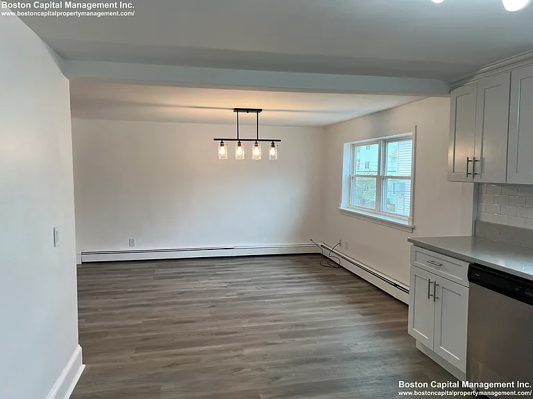 67 Cedar St #2 — Photo 6