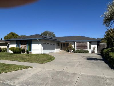 1230 Pasatiempo Way, Salinas, CA, 93901