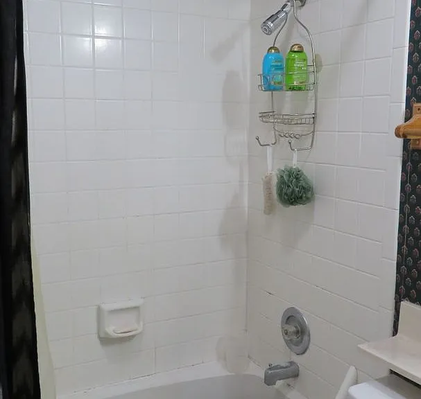 106 E 30th St #306 — Photo 19